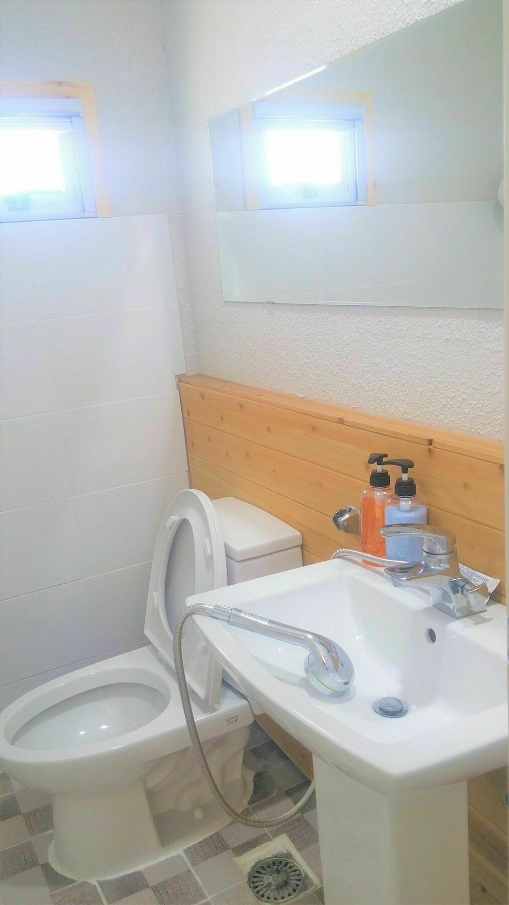 Jeju 2Jj Hotell Seogwipo Exteriör bild